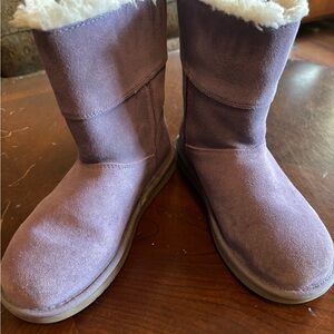 Kids light purple Koolaburra by UGG boots
